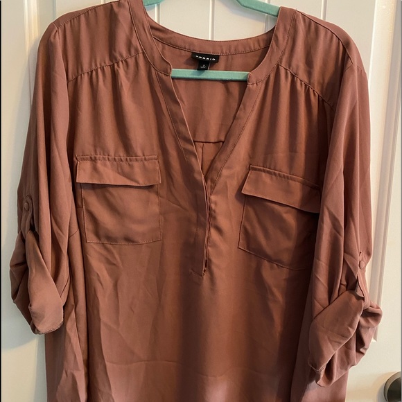 ❌SOLD❌ HARPER - WALNUT GEORGETTE PULLOVER BLOUSE - Picture 4 of 7